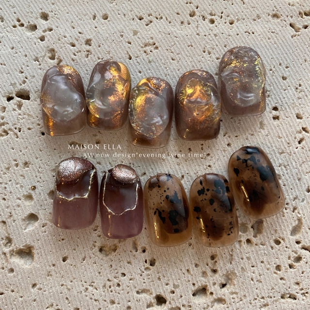 MAISON ELLA の琥珀色・天然石ネイル